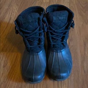 SPERRY Black Quilted Duck Boots